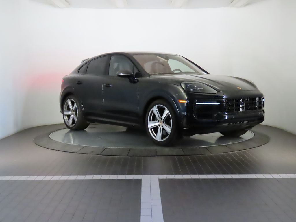 Thumbnail: 2025 Porsche  - 9