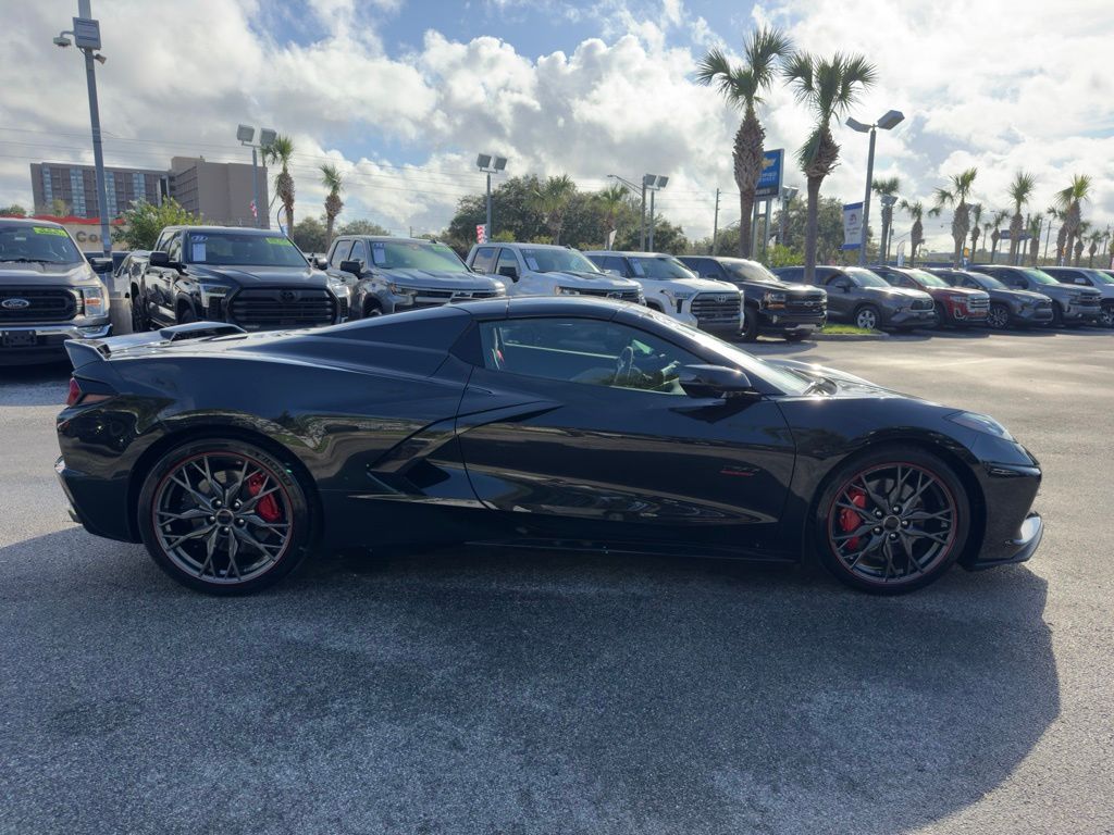 2023 Chevrolet Corvette Stingray 9