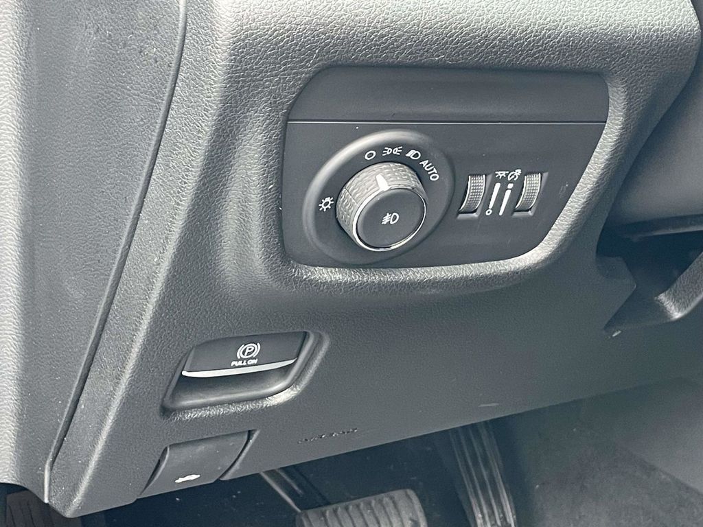 2025 Jeep Grand Cherokee L Limited - Photo 28