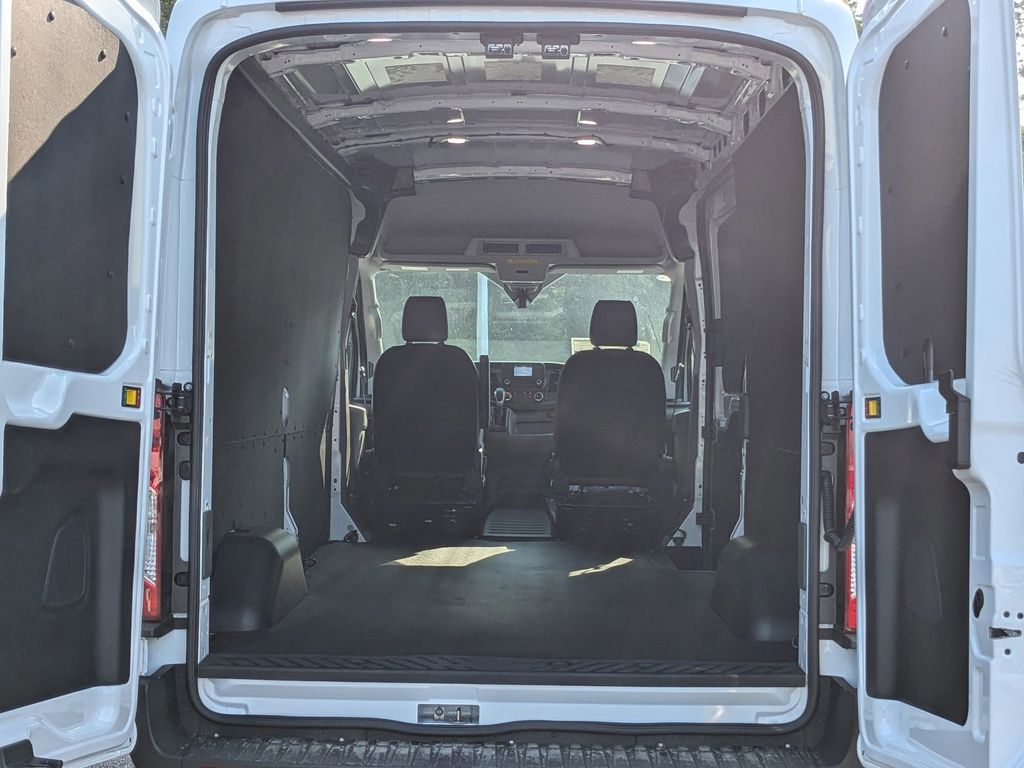 2025 Ford Transit 250