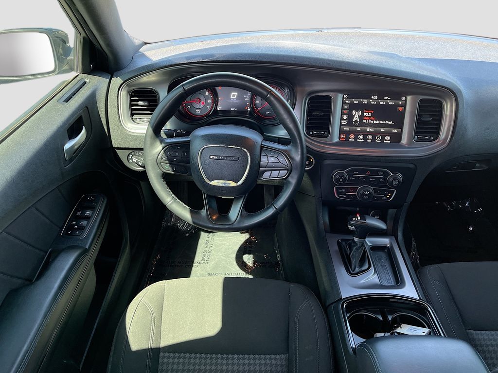 Used 2023 Silver Dodge SXT image 22