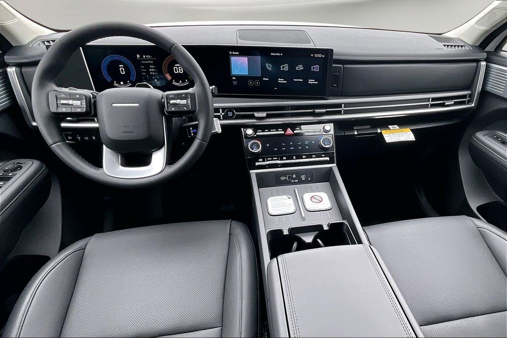 New 2026 White Hyundai SEL image 5