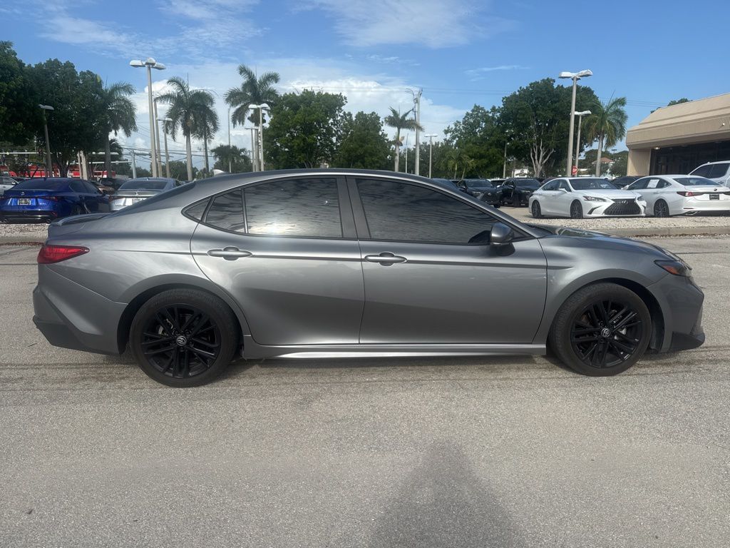 Used 2025  Toyota SE image 8