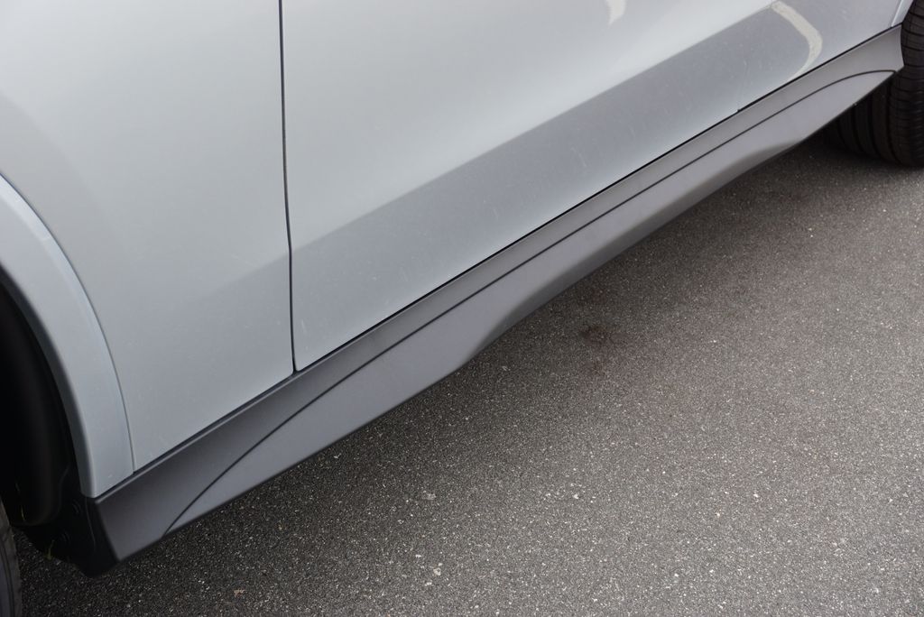 Thumbnail: 2025 Mercedes-Benz GLC - 12