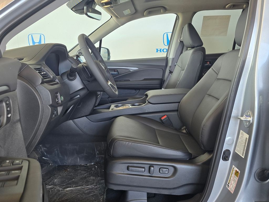 Thumbnail: 2026 Honda Ridgeline - 13