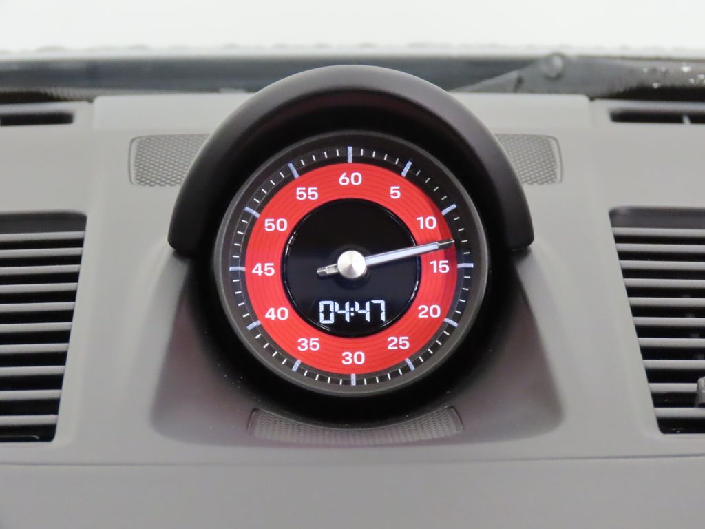 Thumbnail: 2022 Porsche 911 - 25