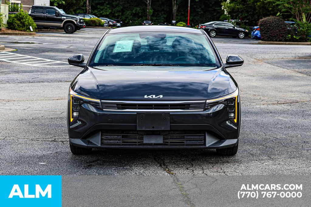 Used 2025 Gray Kia LXS image 11