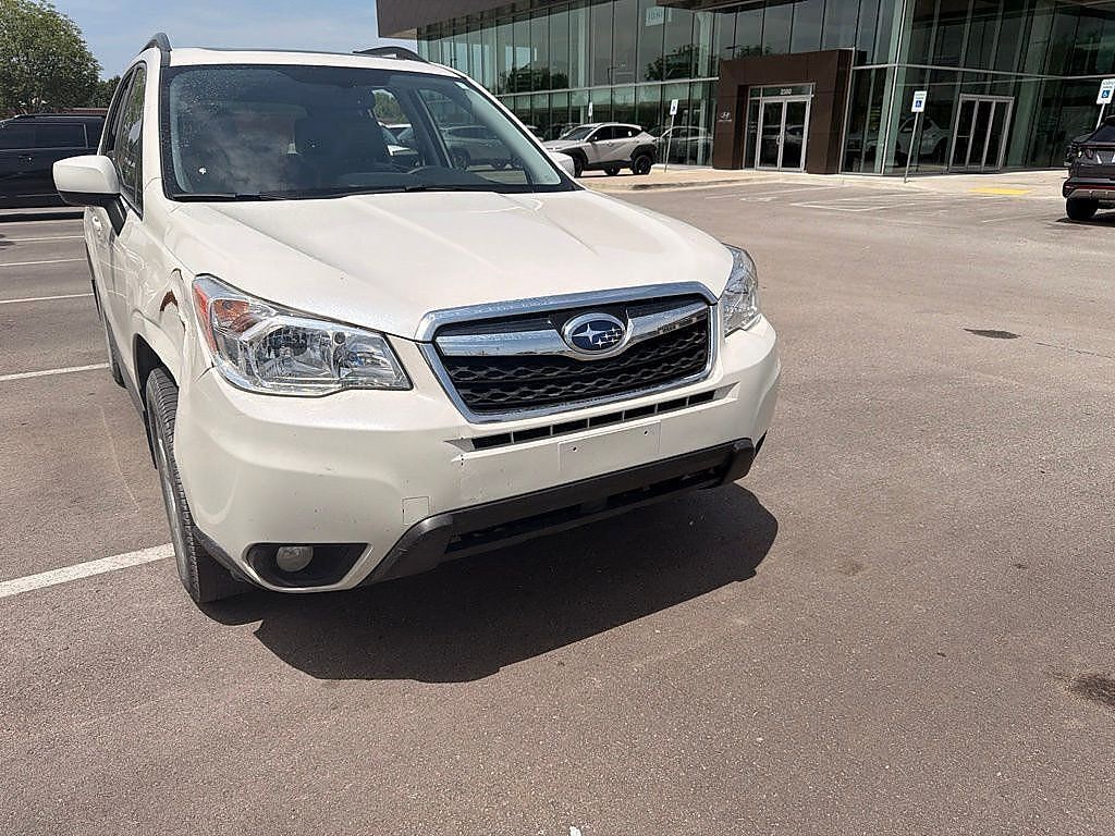 Crystal White Pearl 2016 Subaru Forester SUV / Crossover All-Wheel Drive Continuously Variable Transmission