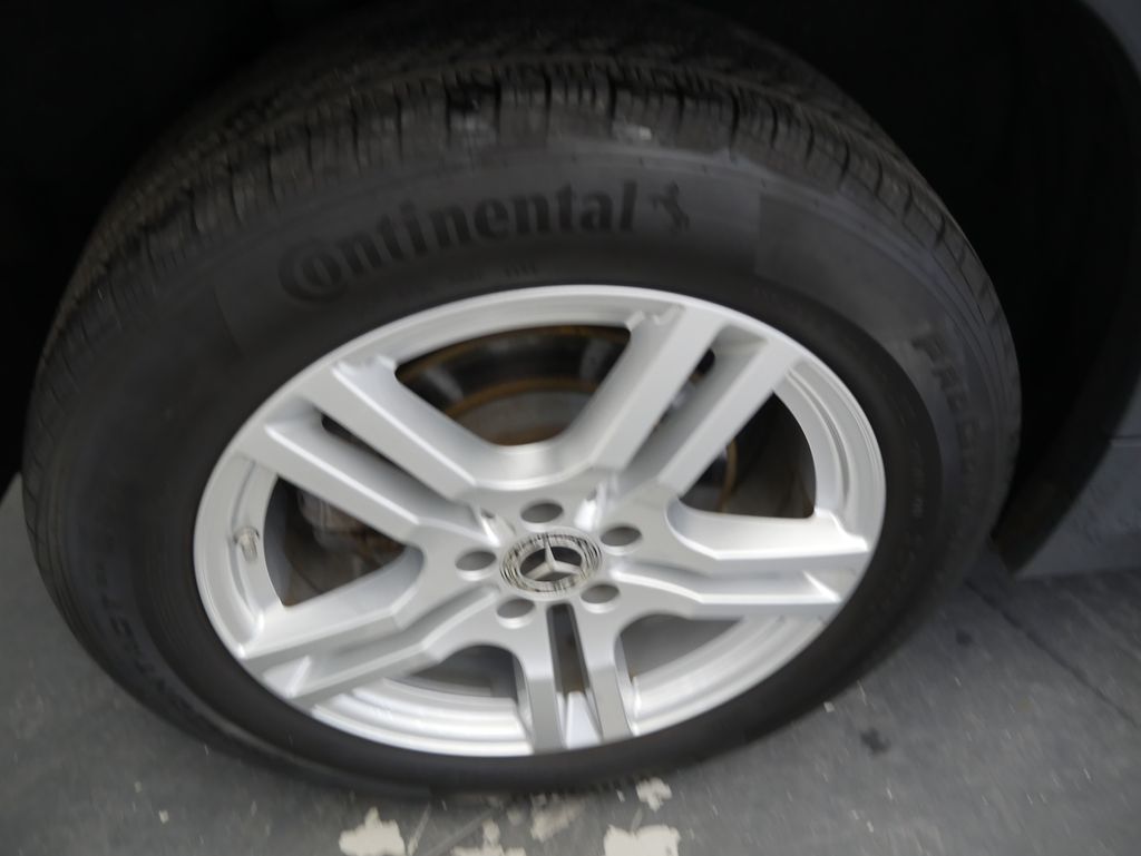 Thumbnail: 2023 Mercedes-Benz GLA - 16