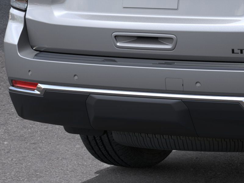 2025 Chevrolet Suburban LT