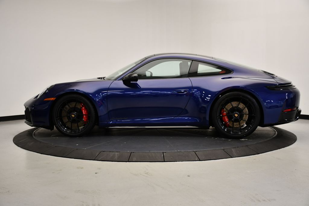 Thumbnail: 2026 Porsche 911 - 2