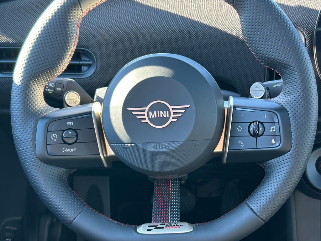 Thumbnail: 2026 MINI Cooper - 18