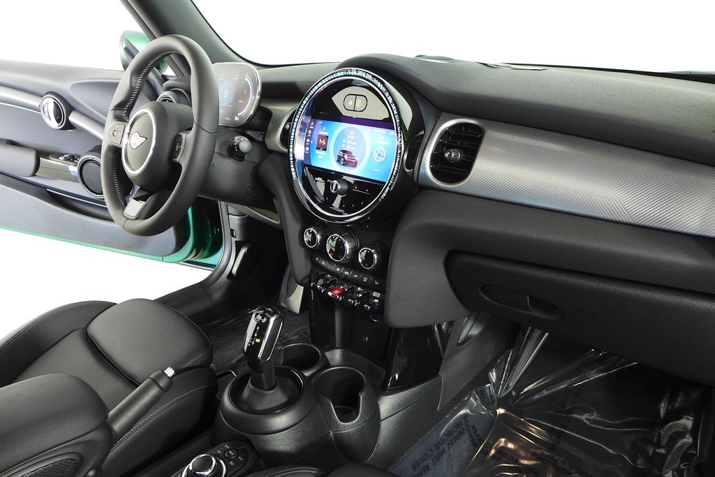 Thumbnail: 2023 MINI Cooper - 13