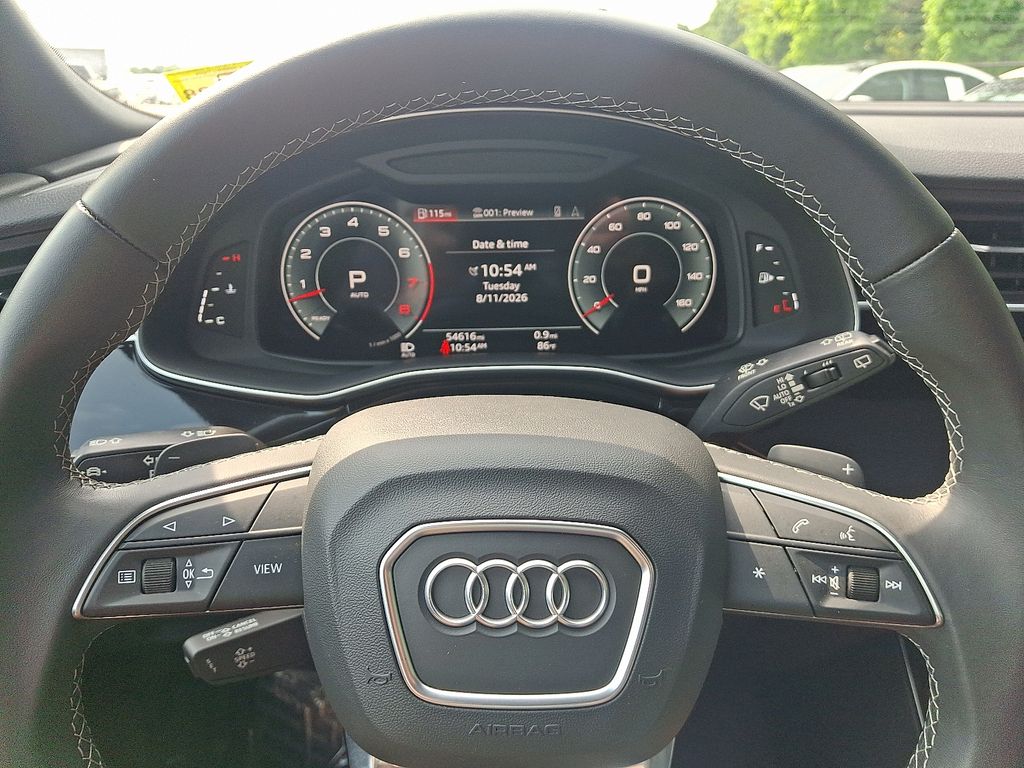 Thumbnail: 2021 Audi Q8 - 20