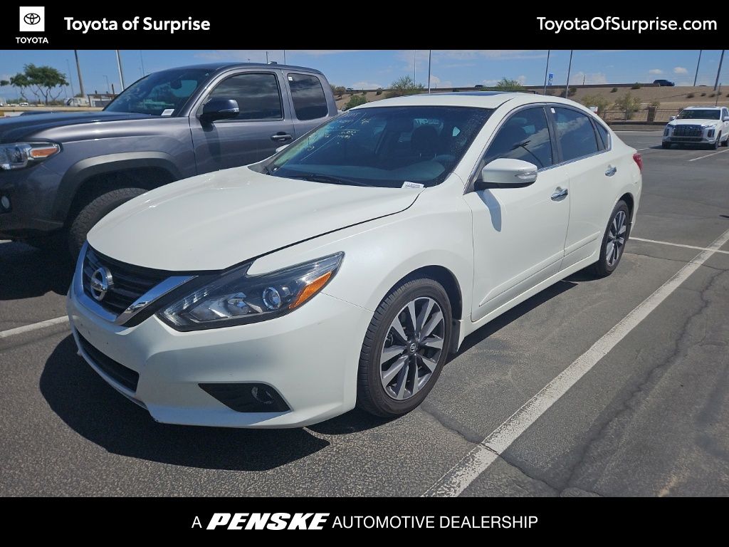 2017 Nissan Altima SL -
                  Surprise, AZ