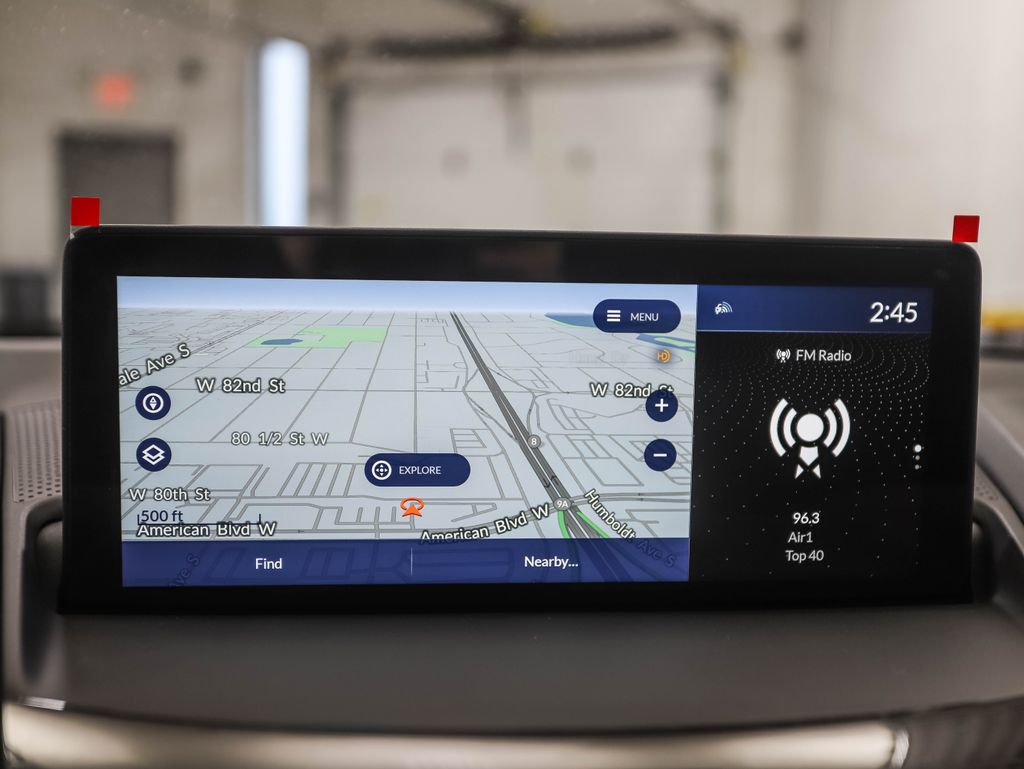 Thumbnail: 2025 Acura RDX - 17