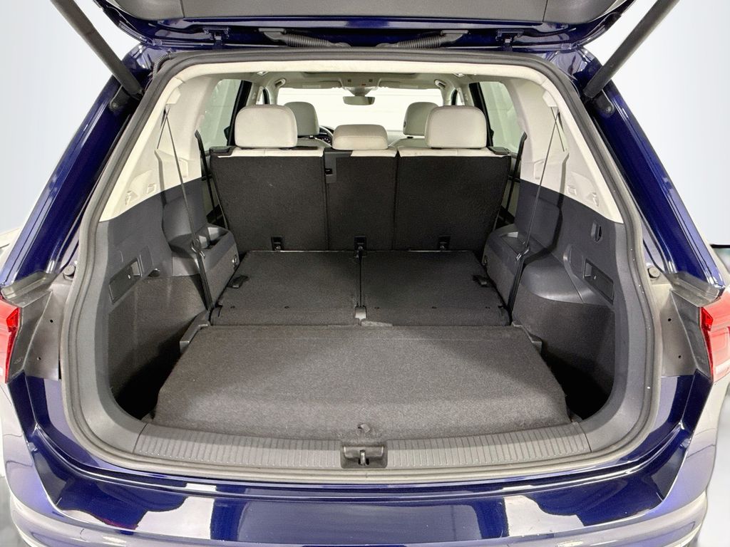Thumbnail: 2021 Volkswagen Tiguan - 27