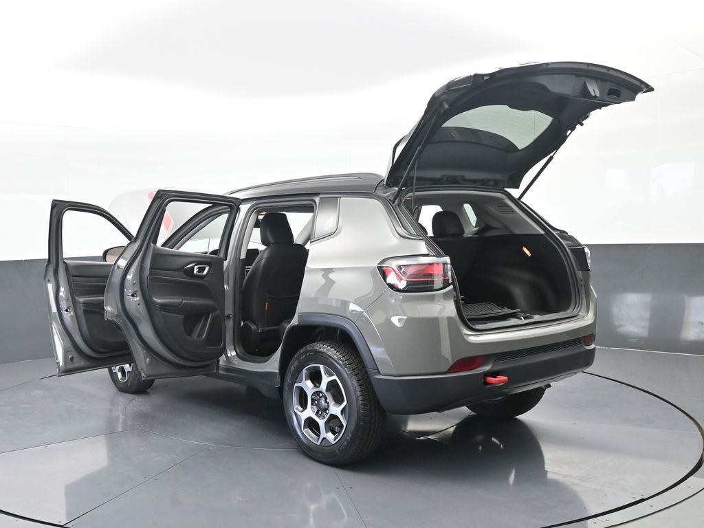 Used 2022 Sting-Gray Clearcoat Jeep Trailhawk image 72