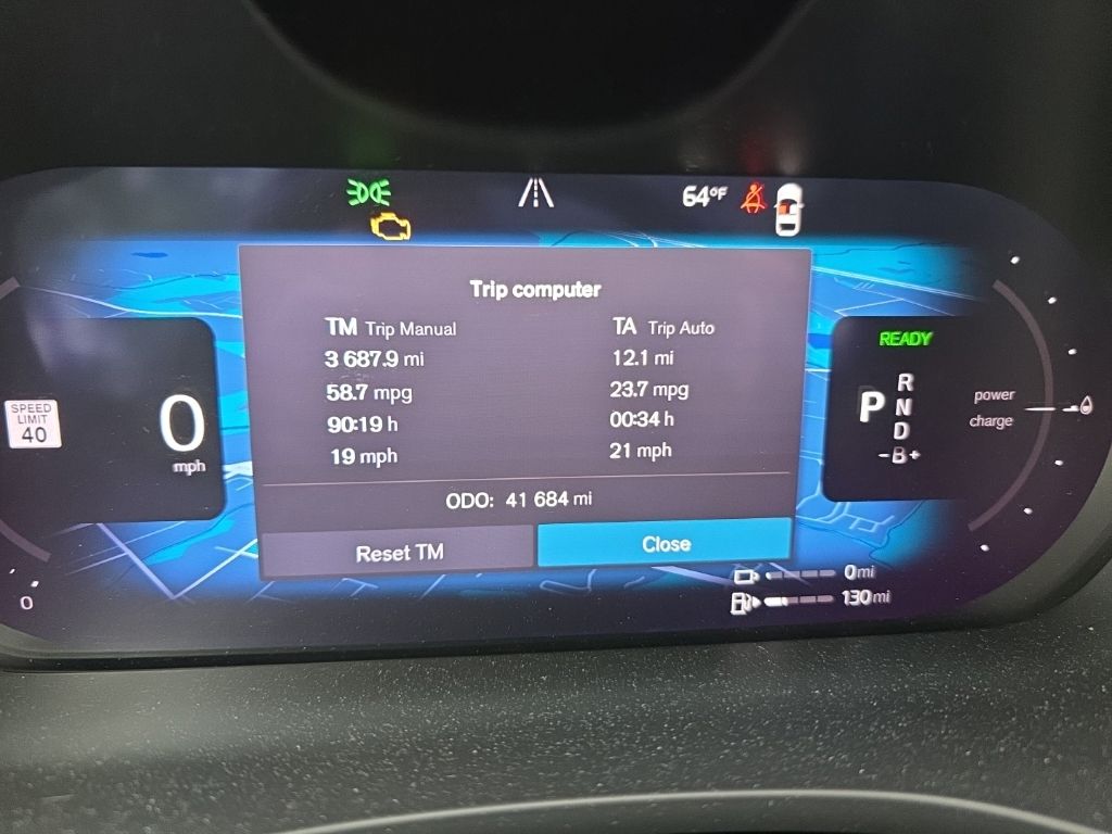 Used 2024 Gray Volvo T8 Plus Dark Theme image 24
