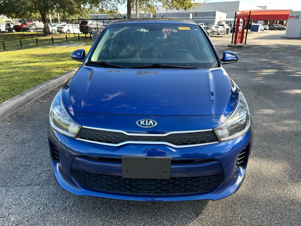 Thumbnail: 2020 Kia Rio - 8