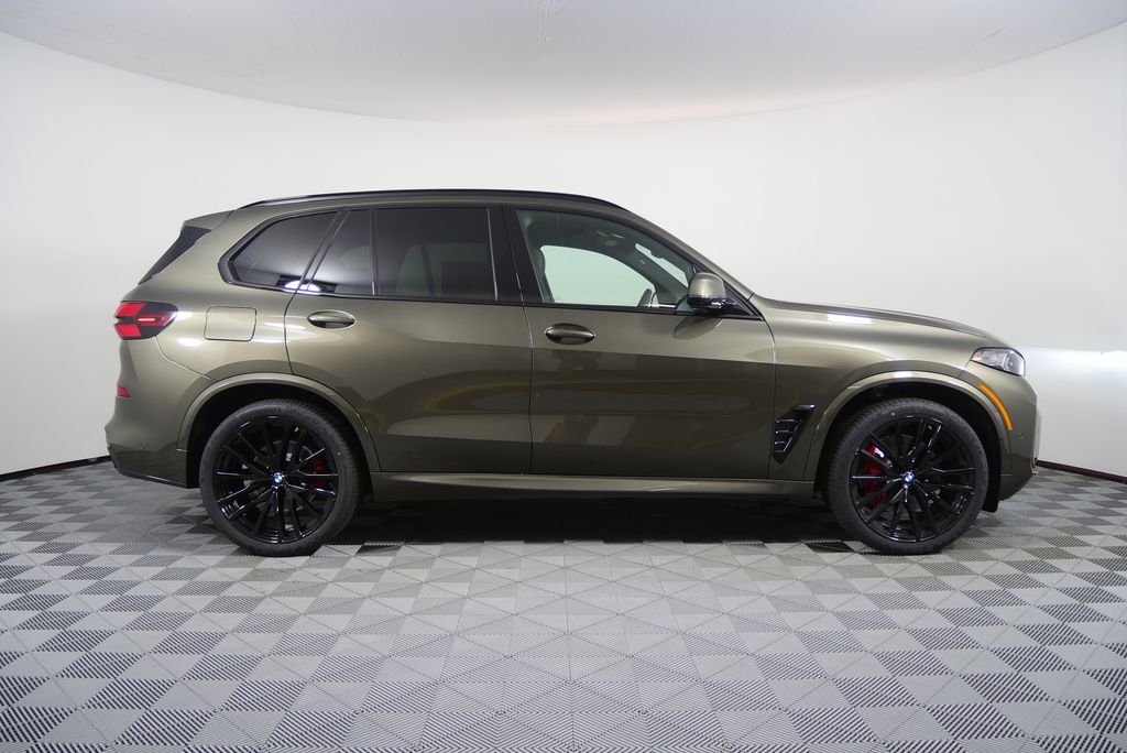 Thumbnail: 2026 BMW X5 - 2