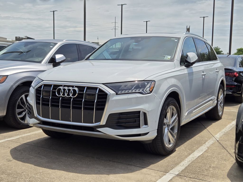 used 2023 Audi Q7 car, priced at $40,432