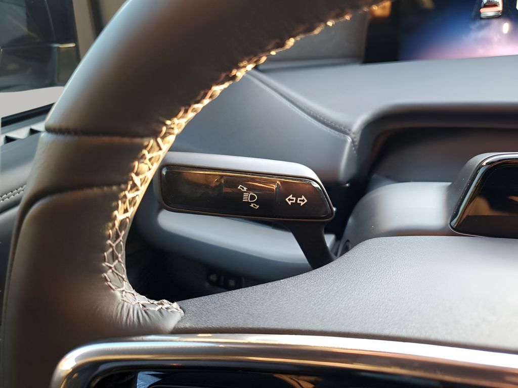 Used Car 2025 Lincoln Navigator L  Reserve For Sale Under $100,000 In Austin, Texas