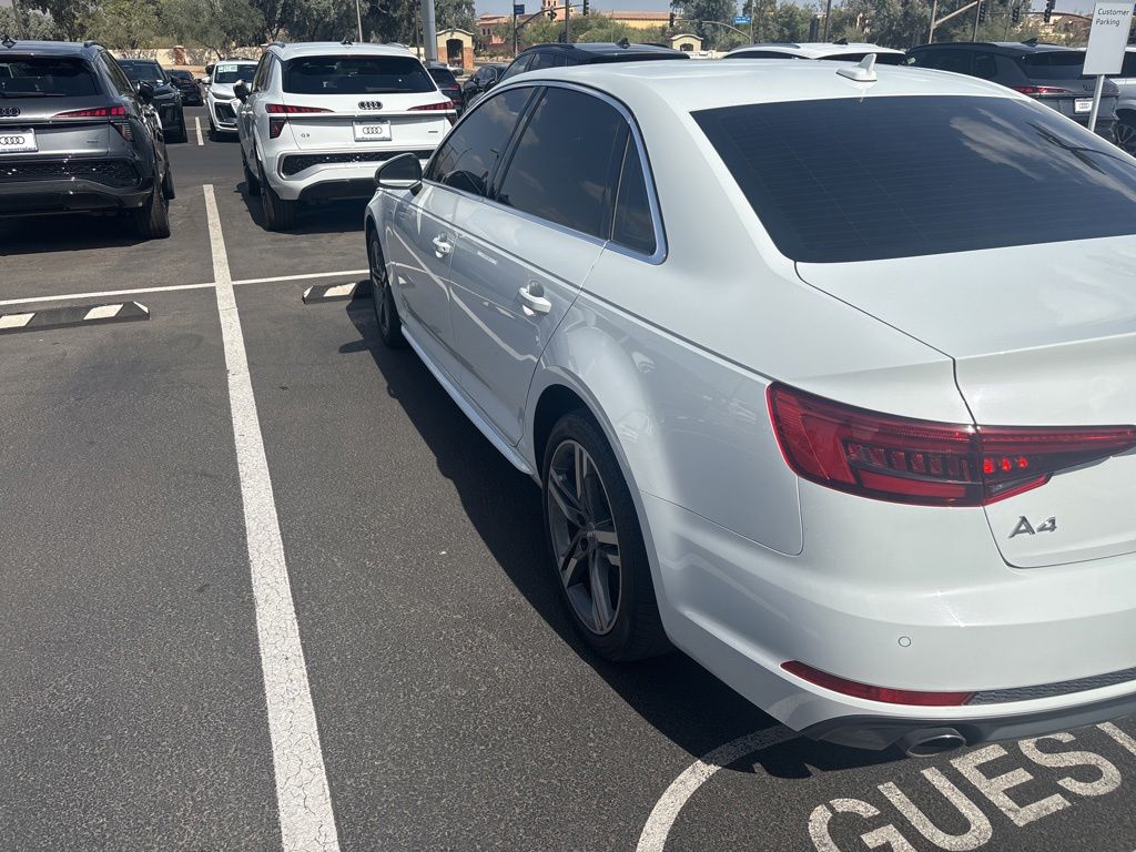 Thumbnail: 2017 Audi A4 - 2