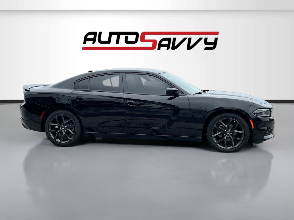 Used 2023 Black Dodge SXT image 8