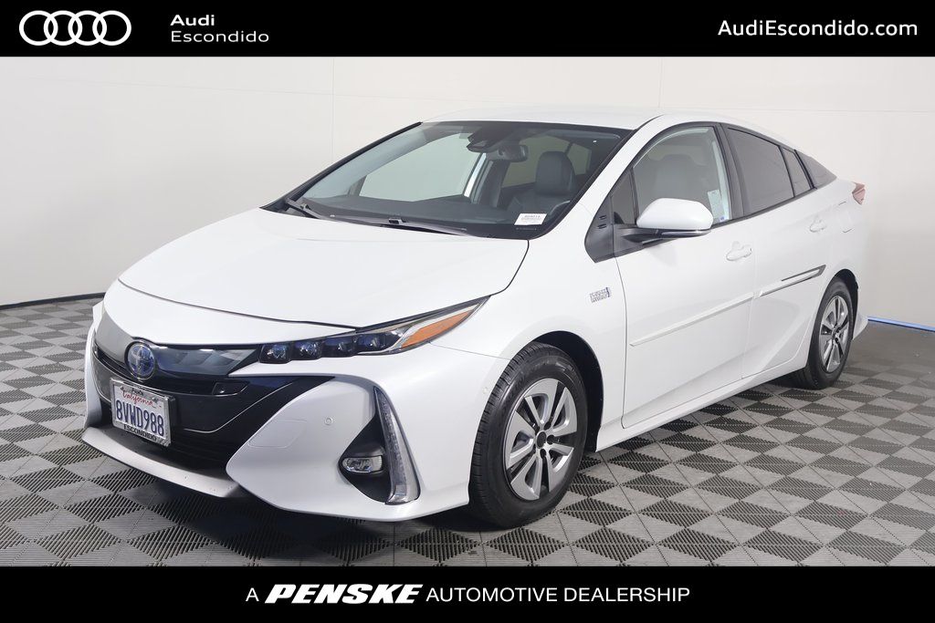 2021 Toyota Prius Prime Limited -
                Escondido, CA