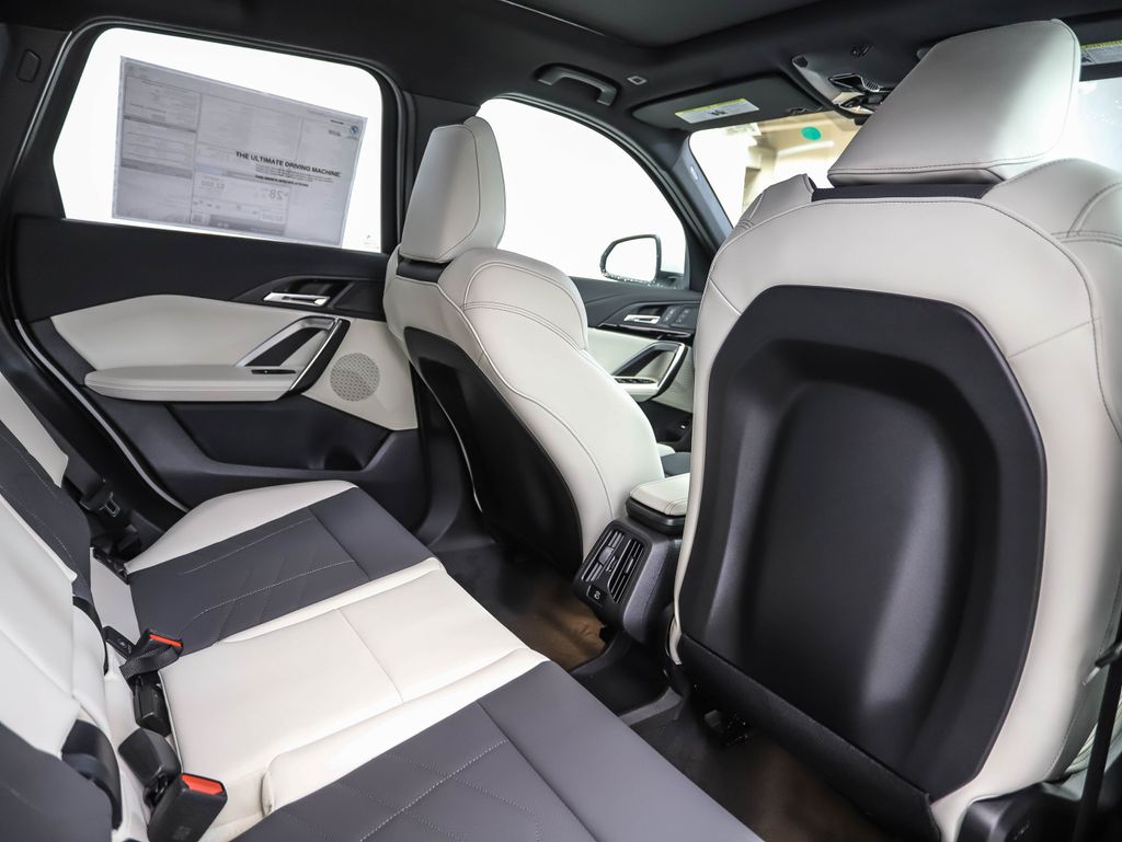 Thumbnail: 2026 BMW X1 - 24