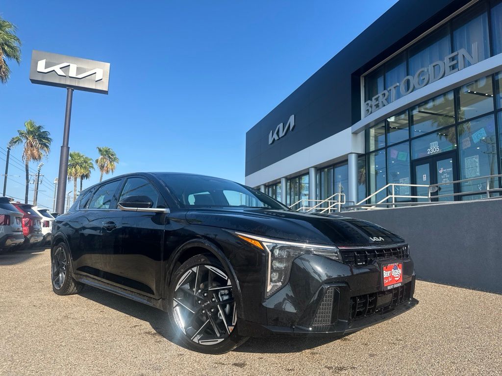 2026 Kia K4 GT-Line