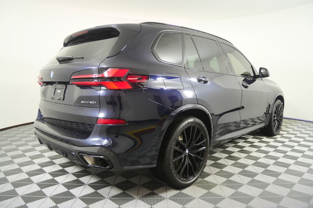 Thumbnail: 2024 BMW X5 - 3