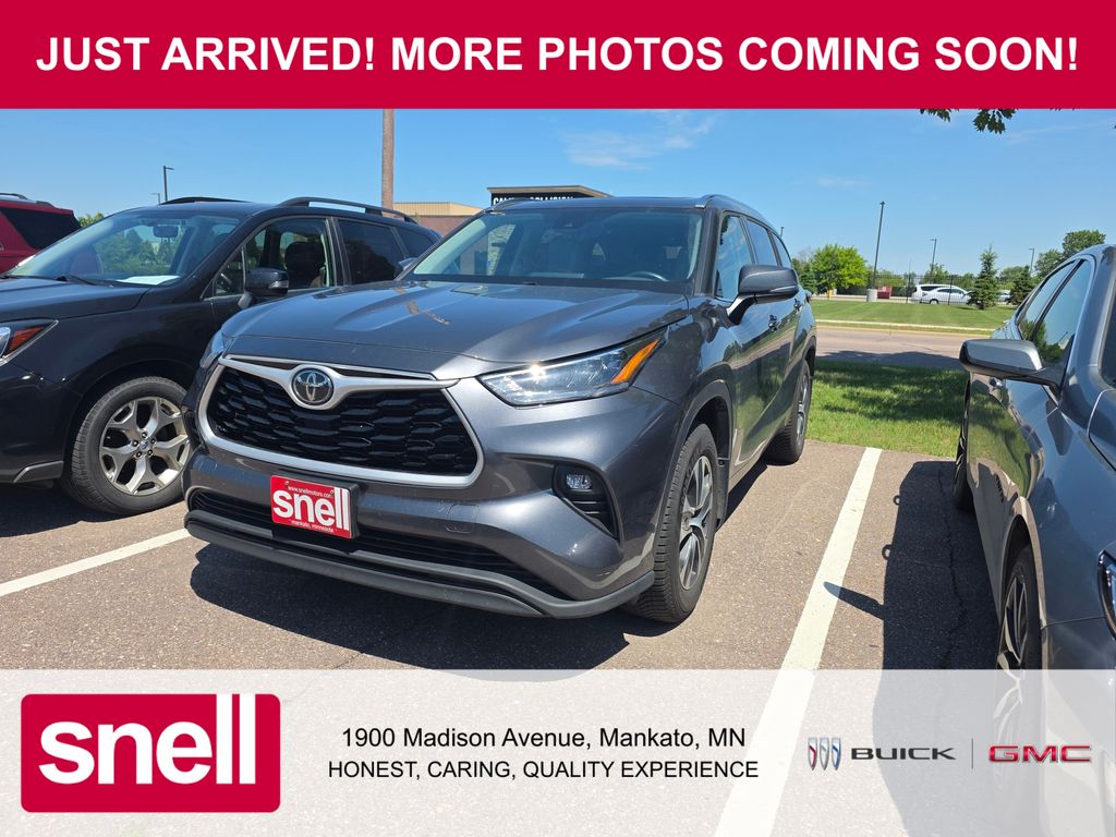 2020 Toyota Highlander XLE AWD