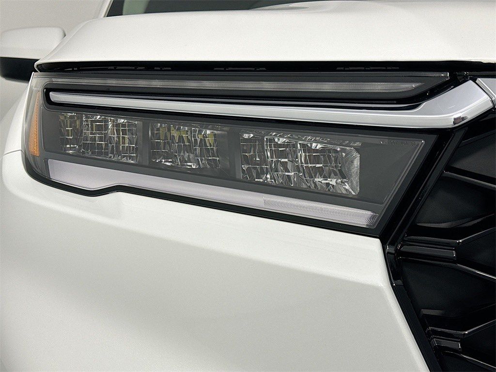 Used Car 2025 Honda Pilot  Touring For Sale Under $50,000 In Austin, Texas