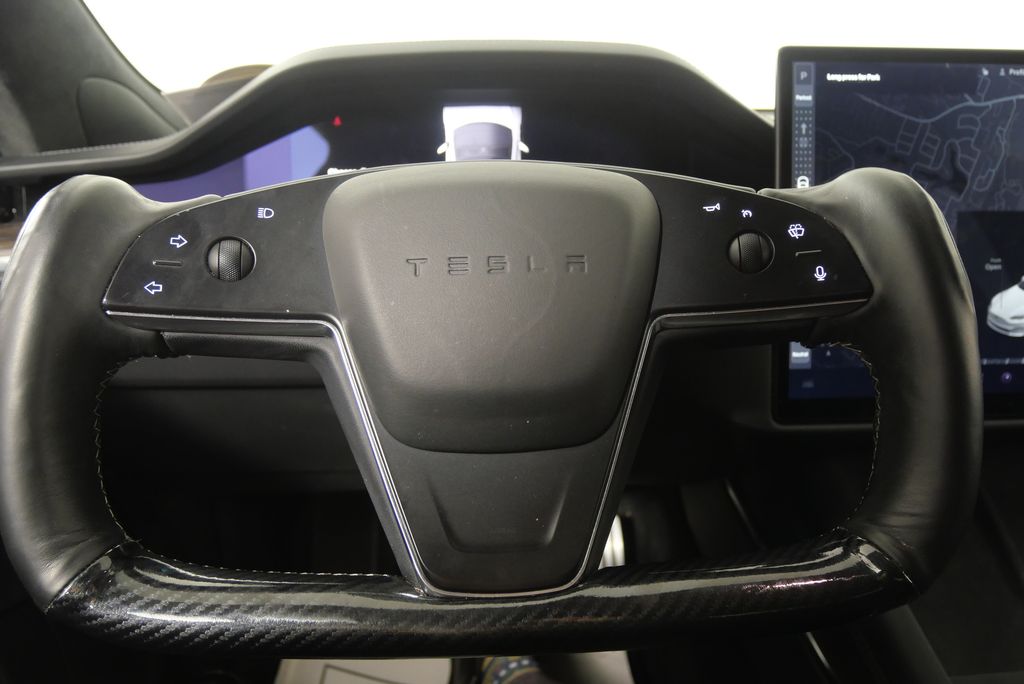 2021 Tesla Model S Plaid 23