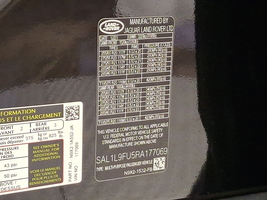 Thumbnail: 2024 Land Rover Range Rover Sport - 29