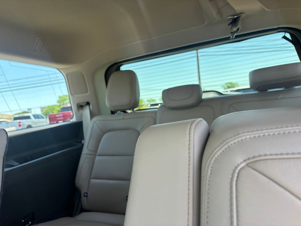 Used Car 2023 Lincoln Navigator  Reserve For Sale Under $70,000 In Austin, Texas