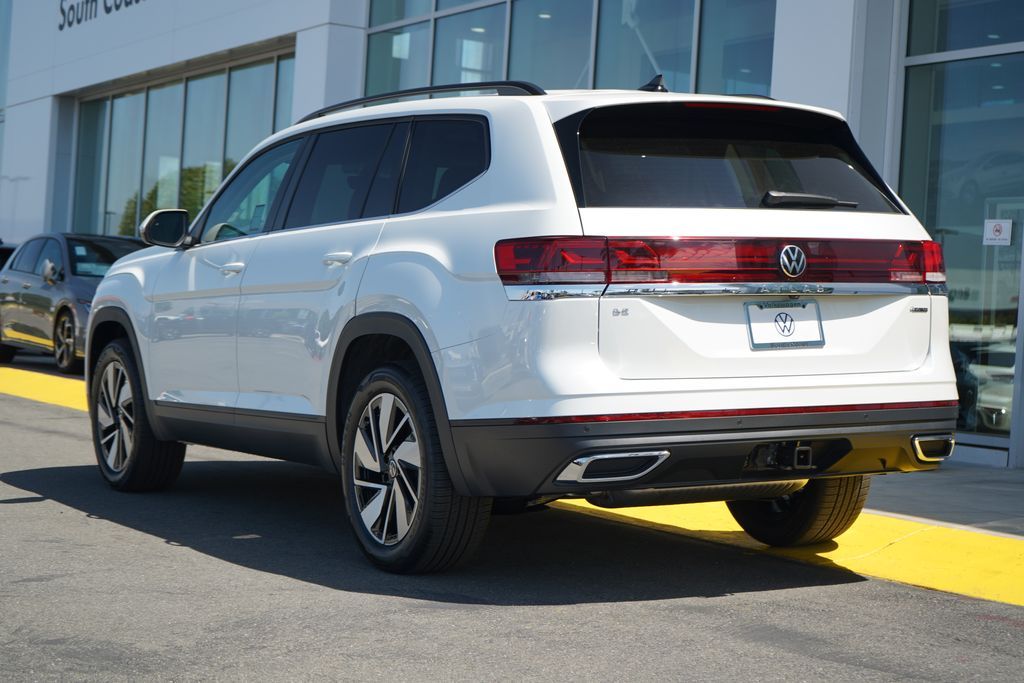 Thumbnail: 2026 Volkswagen Atlas - 3