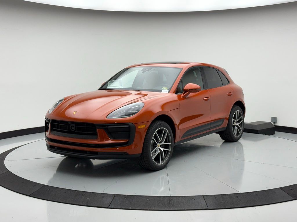 2025 Porsche Macan  -
                Chantilly, VA