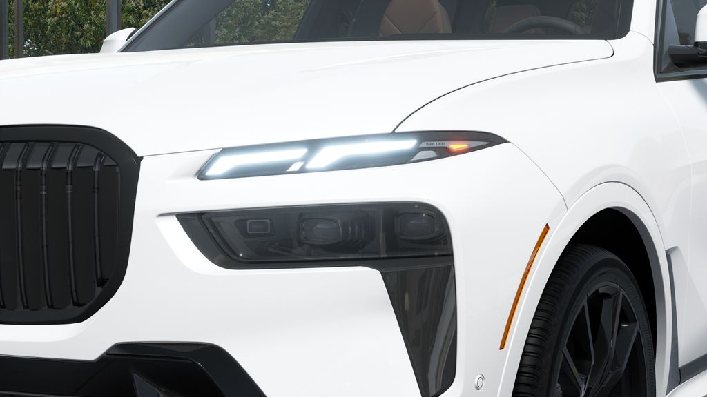 Thumbnail: 2027 BMW X7 - 32