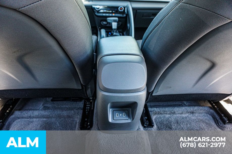 Used 2025 Blue Hyundai SEL Sport image 31