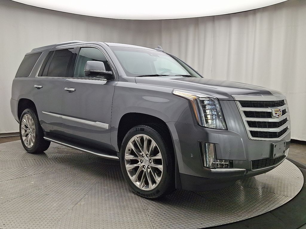 Thumbnail: 2019 Cadillac Escalade - 3