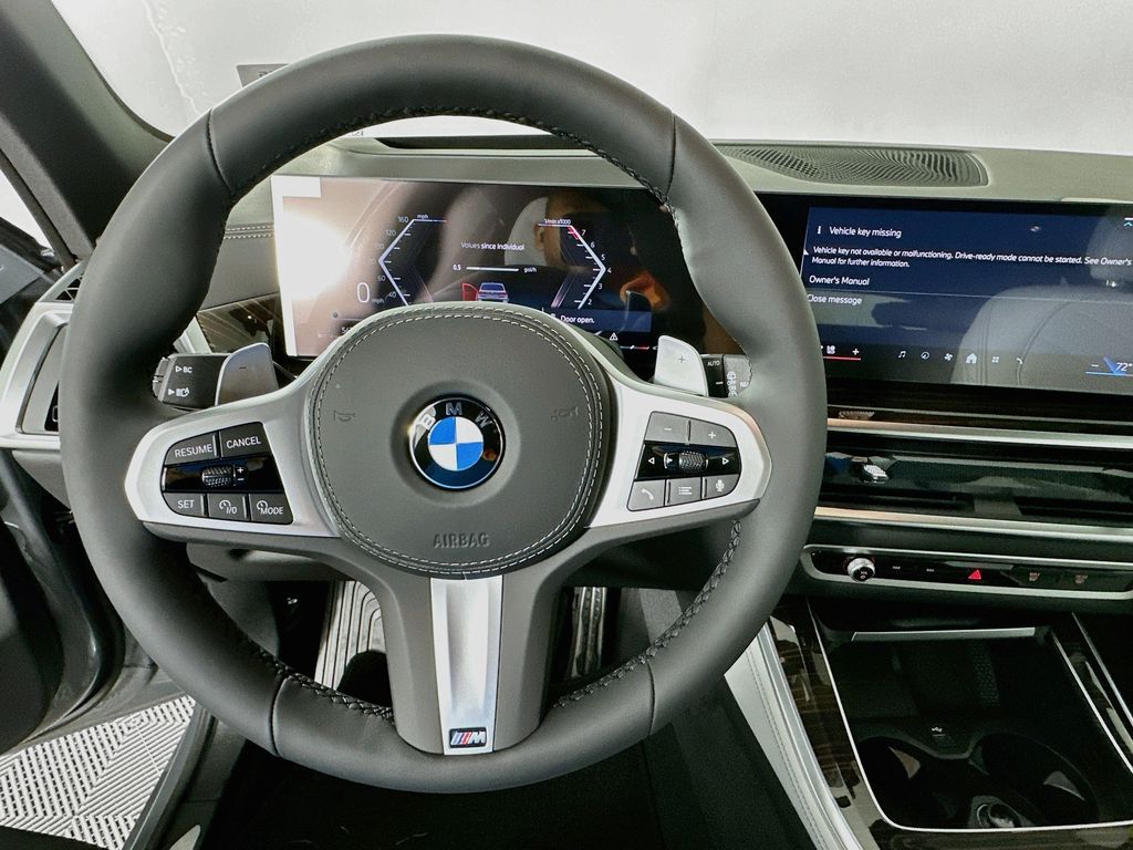 Thumbnail: 2026 BMW X5 - 10