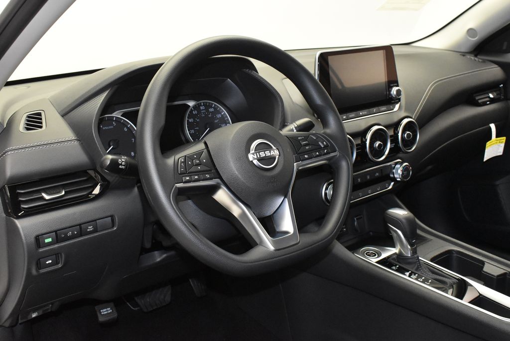Thumbnail: 2025 Nissan Sentra - 14