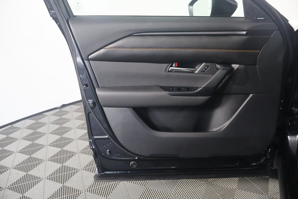 Thumbnail: 2025 Mazda CX-50 - 7