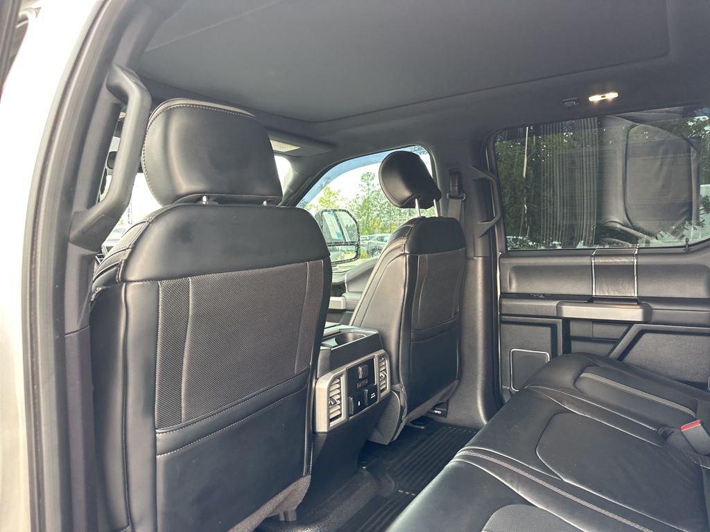 2019 Ingot Silver Metallic Ford Super Duty F-350 DRW Platinum 4X4 Truck