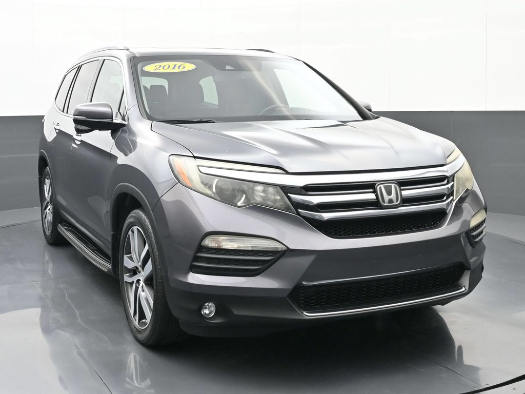 Gray (Modern Steel) 2016 Honda Pilot SUV / Crossover Front-Wheel Drive 9-Speed Automatic