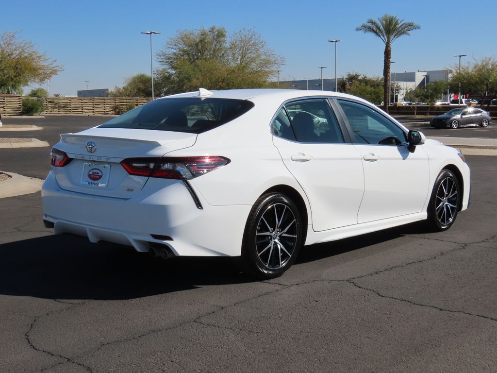 2023 Toyota Camry SE 5