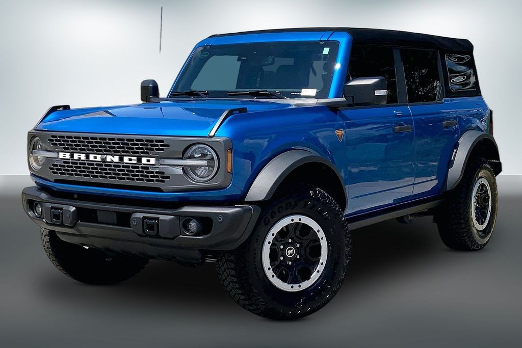 Used 2023 Ford Bronco 4-Door Badlands with VIN 1FMEE5DP1PLB37304 for sale in Kansas City